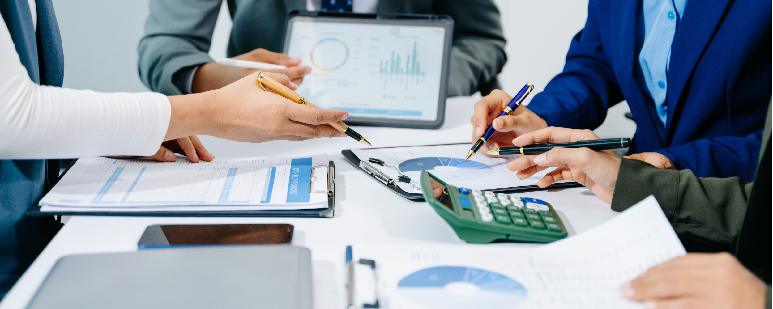International group reviewing UK VAT grouping structure